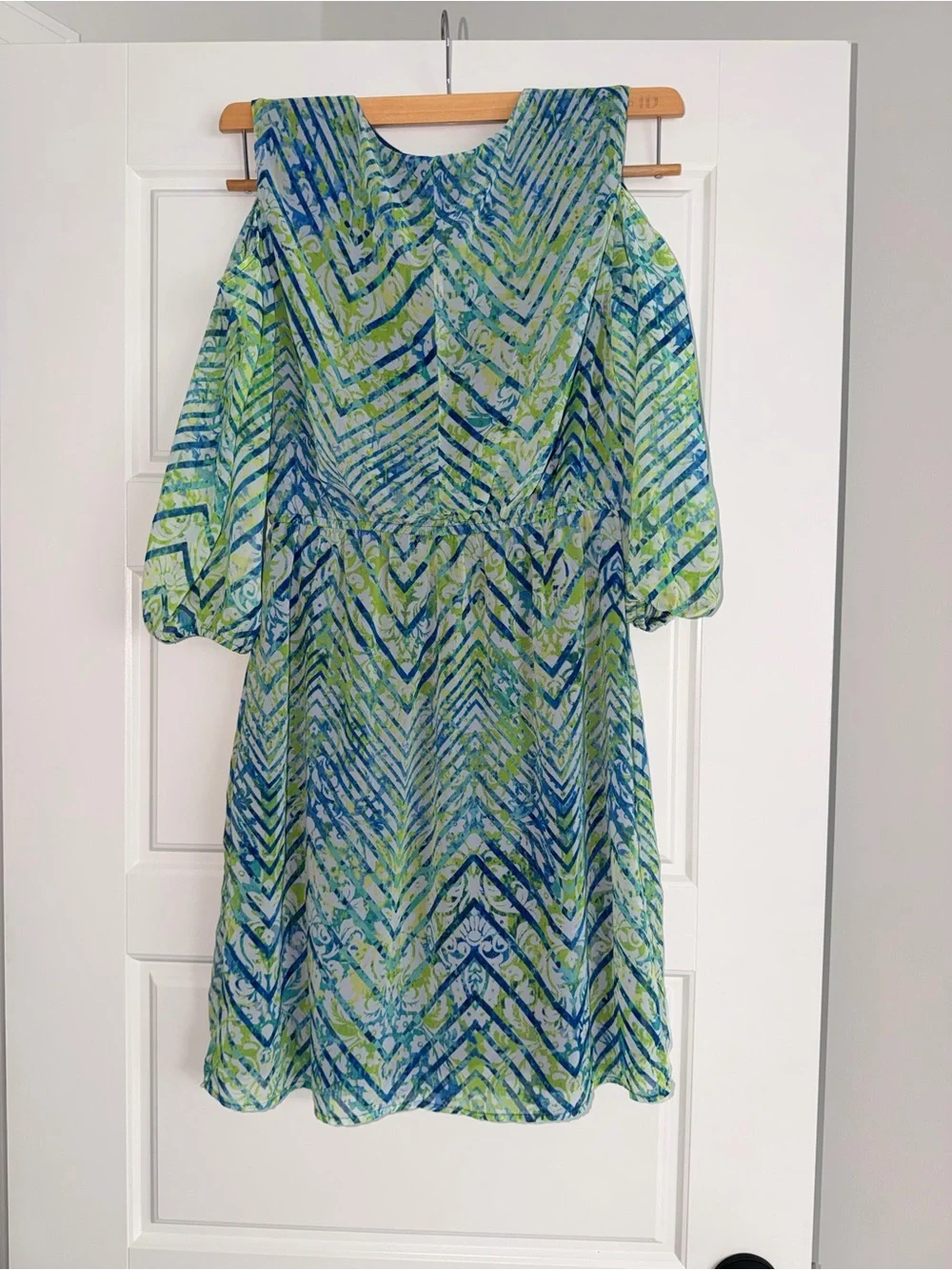 Enfocus Studio Blue & Green Printed Cold-Shoulder Midi Dress